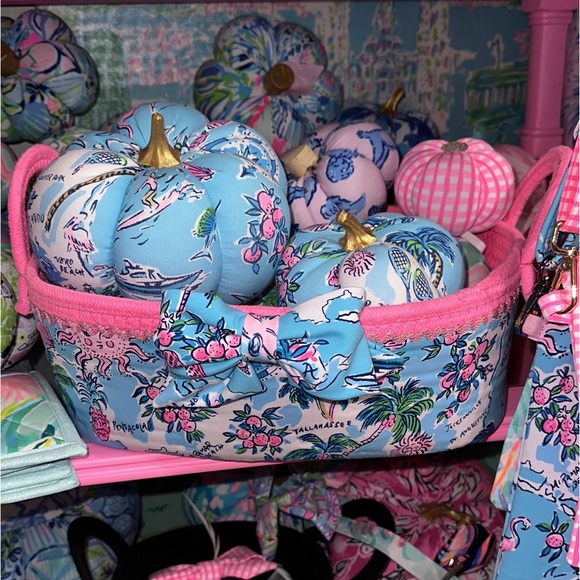 Meet your Posher purposefully pink - Picture 15 of 16